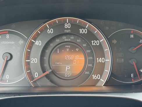 Used 2017 Honda Accord Sport image 3
