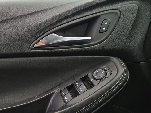 Used 2024 Buick Encore GX Sport Touring w/ Comfort Package image 26