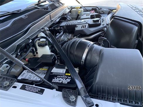 Used 2022 RAM 5500 Tradesman RWD image 13