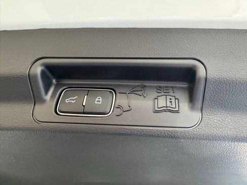 New 2026 Ford Explorer Active w/ Active Comfort Package image 34