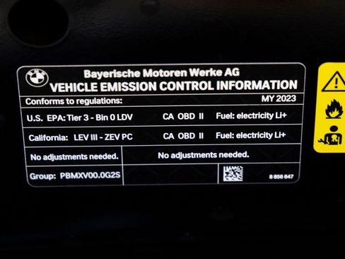 Certified 2023 BMW i4 eDrive35 w/ Premium Package RWD image 35