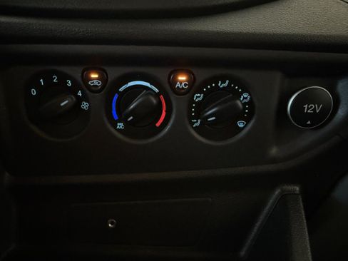 Used 2019 Ford Transit 350 XLT RWD image 30