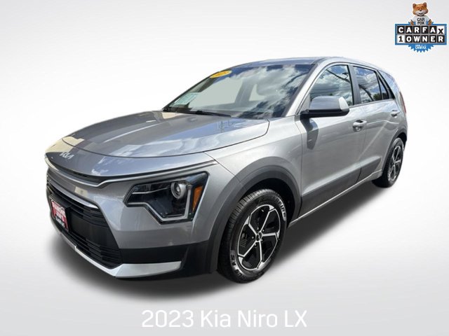 Used 2023 Kia Niro LX FWD image 1