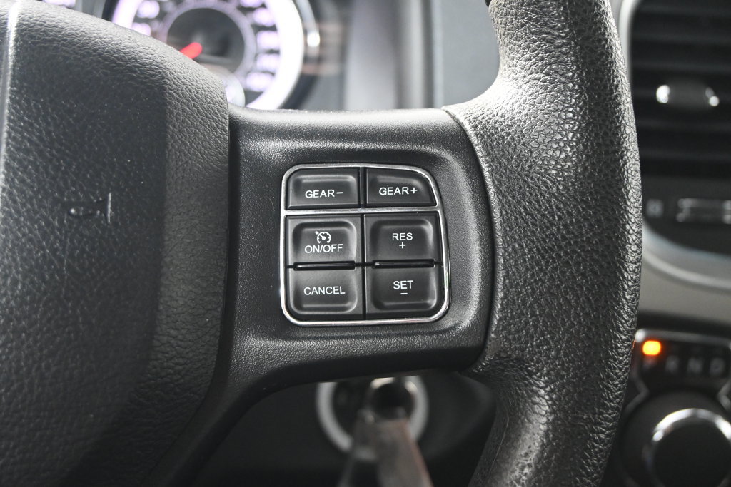 Used 2019 RAM 1500 Warlock AWD/4WD image 34