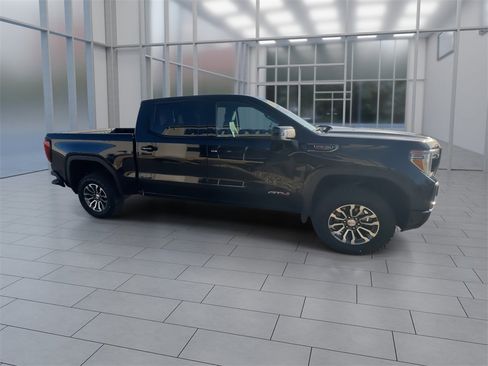 Used 2021 GMC Sierra 1500 AT4 image 10