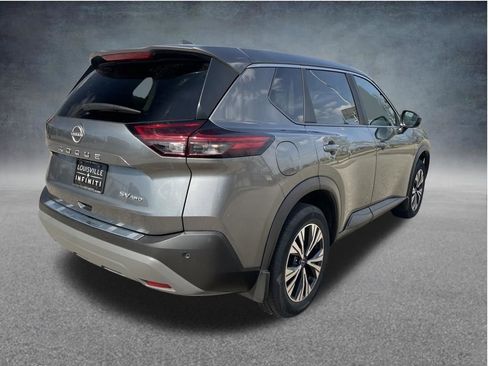 Used 2023 Nissan Rogue SV image 8