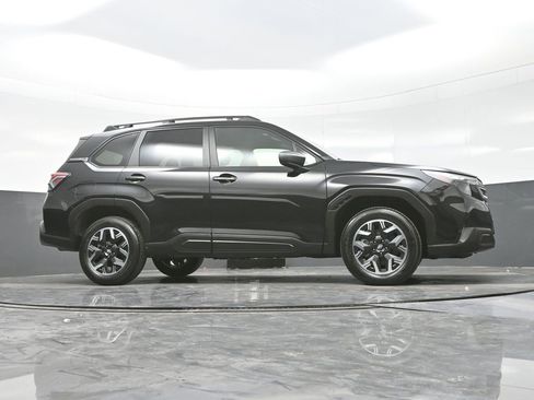 Used 2025 Subaru Forester Premium w/ Convenience Package #1 image 23