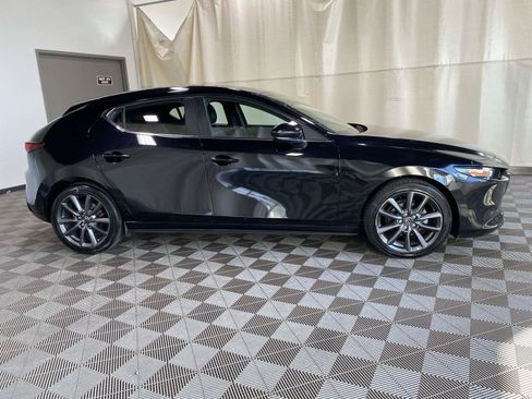 Certified 2023 MAZDA MAZDA3 s FWD image 8