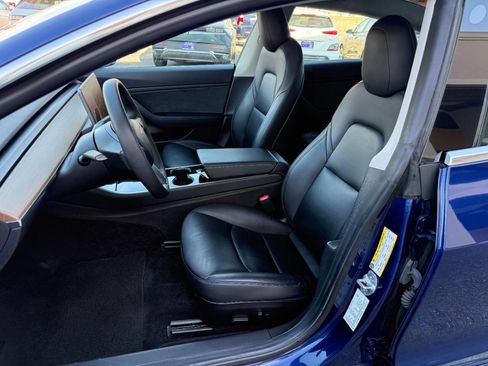 Used 2020 Tesla Model 3 Long Range image 3