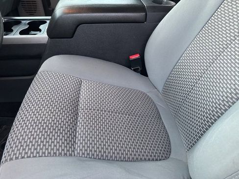 Used 2016 Ford F250 XLT w/ XLT Premium Package image 30