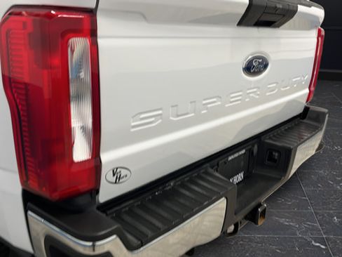 Used 2024 Ford F250 XLT AWD/4WD image 34