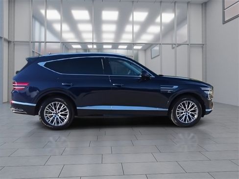Used 2025 Genesis GV80 2.5T Standard image 9