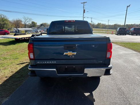 Used 2018 Chevrolet Silverado 1500 LTZ w/ Max Trailering Package image 3