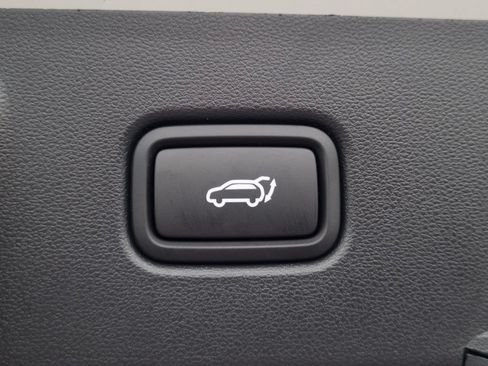 New 2026 Hyundai Tucson Limited FWD image 8