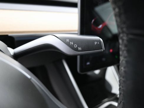 Used 2018 Tesla Model 3 Long Range image 13