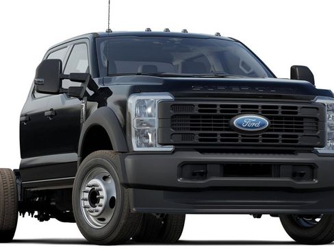 New 2024 Ford F550 4x4 Crew Cab Super Duty w/ Snow Plow Prep Package image 4