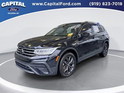 Used 2022 Volkswagen Tiguan SE