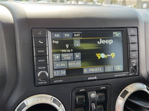 Used 2017 Jeep Wrangler Unlimited Sahara w/ Max Tow Package image 20