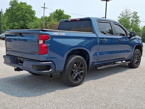 Used 2024 Chevrolet Silverado 1500 Custom AWD/4WD image 9