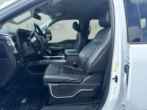 Used 2023 Ford F350 Lariat w/ Sport Appearance Package AWD/4WD image 9
