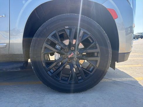 Used 2023 GMC Yukon Denali AWD/4WD image 33