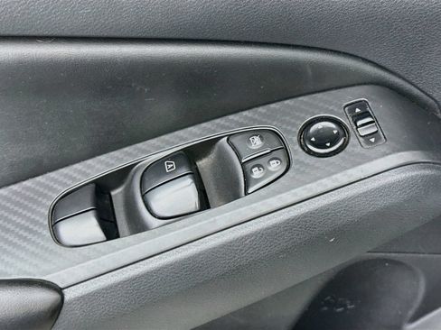 Used 2021 Nissan Altima 2.5 S FWD image 17