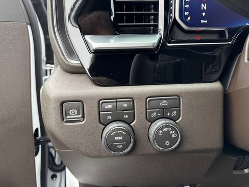 New 2026 Chevrolet Silverado 1500 LT image 21