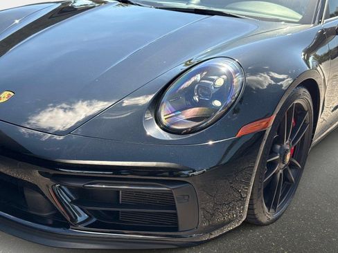 Used 2022 Porsche 911 Cabriolet image 13
