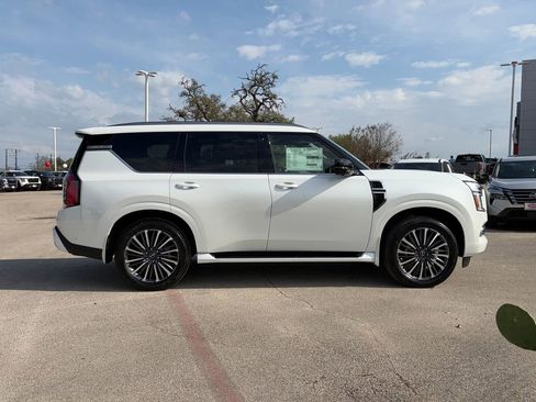 New 2026 Nissan Armada Platinum Reserve AWD/4WD image 4