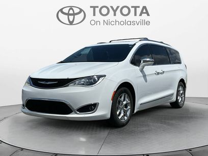 Used 2018 Chrysler Pacifica Limited