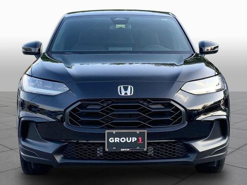 Used 2025 Honda HR-V Sport image 4