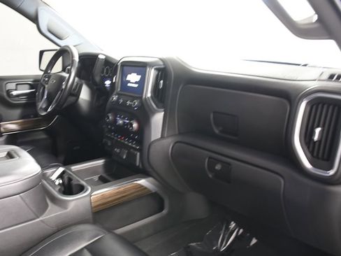 Used 2020 Chevrolet Silverado 1500 RST image 19