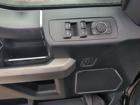 Certified 2020 Ford F150 Lariat image 11