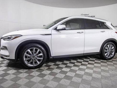 Used 2020 INFINITI QX50 Luxe w/ Navigation Package FWD image 10