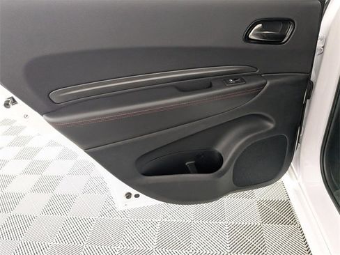 Used 2023 Dodge Durango R/T image 30