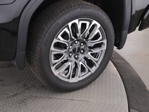Used 2023 GMC Sierra 1500 Denali Ultimate AWD/4WD image 14