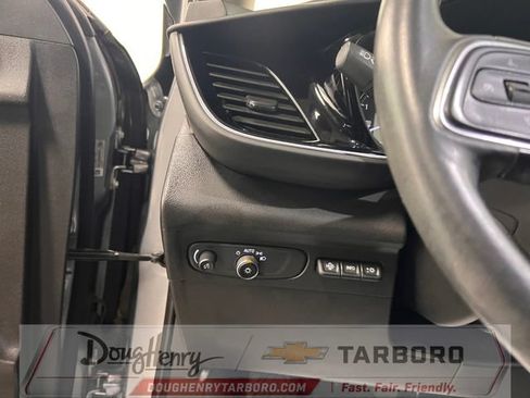 Used 2021 Buick Envision Avenir w/ Technology Package II FWD image 28