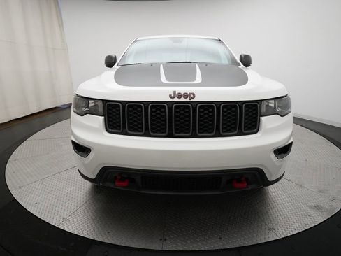 Used 2021 Jeep Grand Cherokee Trailhawk AWD/4WD image 11
