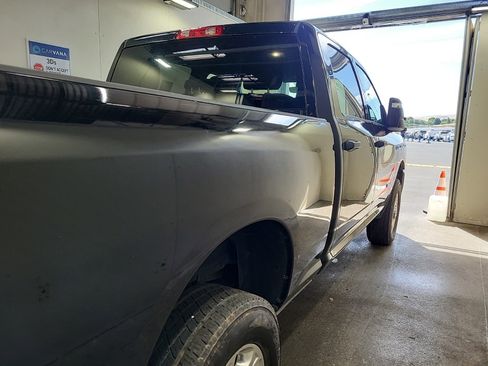 Used 2023 RAM 2500 Big Horn w/ Level 1 Equipment Group AWD/4WD image 4