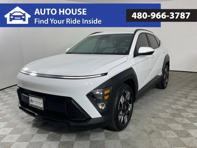 Used 2025 Hyundai Kona SEL FWD image 1