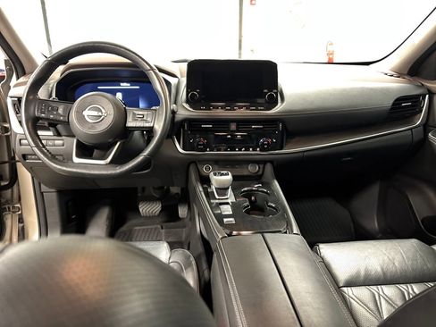 Used 2022 Nissan Rogue Platinum w/ Head-Up Display Package image 28