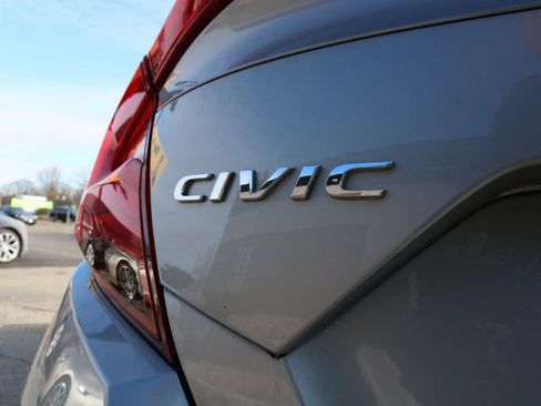 Used 2017 Honda Civic EX image 10