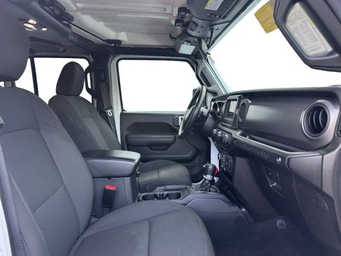 Used 2022 Jeep Wrangler Unlimited Sport image 20