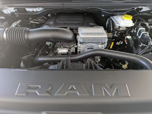 New 2026 RAM 1500 Big Horn AWD/4WD image 16