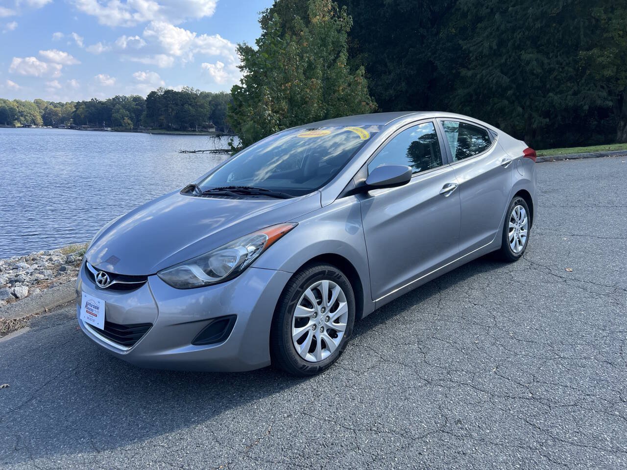 Used 2013 Hyundai Elantra GLS FWD image 3