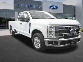 New 2026 Ford F350 XLT 360° Tour