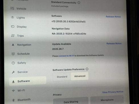 Used 2018 Tesla Model S 75D image 17