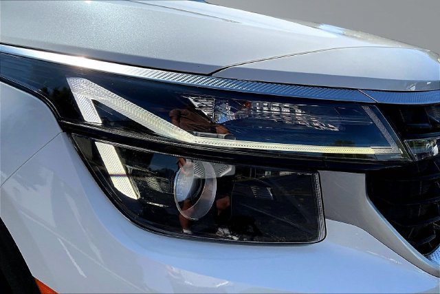 Certified 2024 Kia Seltos S FWD image 30