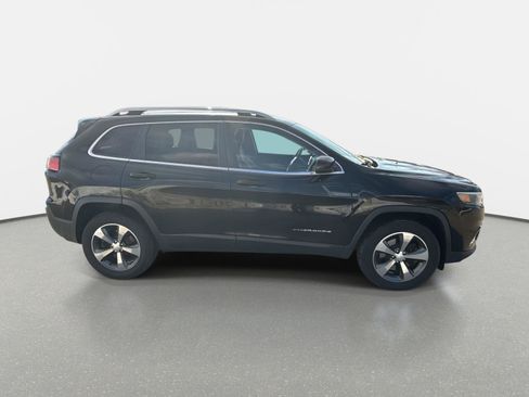 Used 2019 Jeep Cherokee Limited image 4