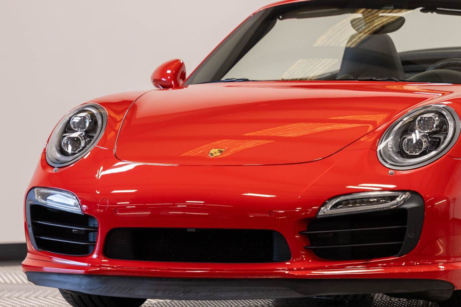 Used 2015 Porsche 911 Turbo S AWD/4WD image 10
